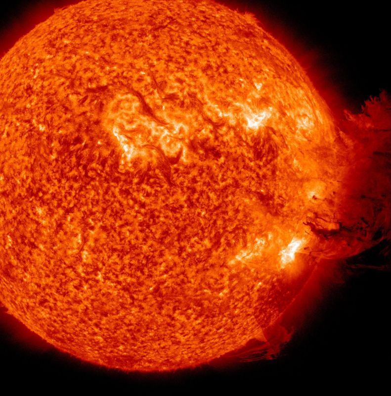 Esplosioni sul Sole