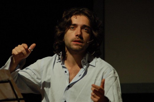 L’Intervista de L’Indifferenziato a Giulio Cavalli, attore,scrittore e politico italiano.