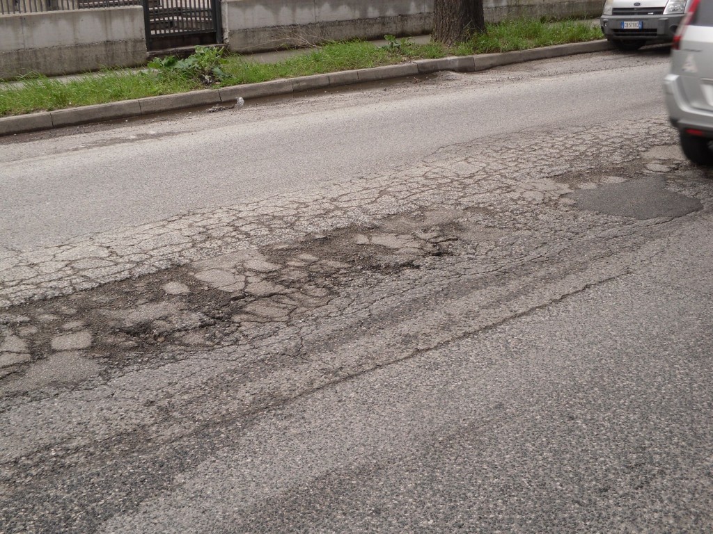 Danni da cattiva manutenzione delle strade: come agire