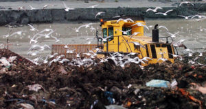 Traffico di rifiuti, frode e truffa: queste l’accuse al “sistema regionale”